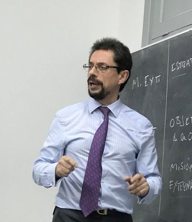 profesor universitario